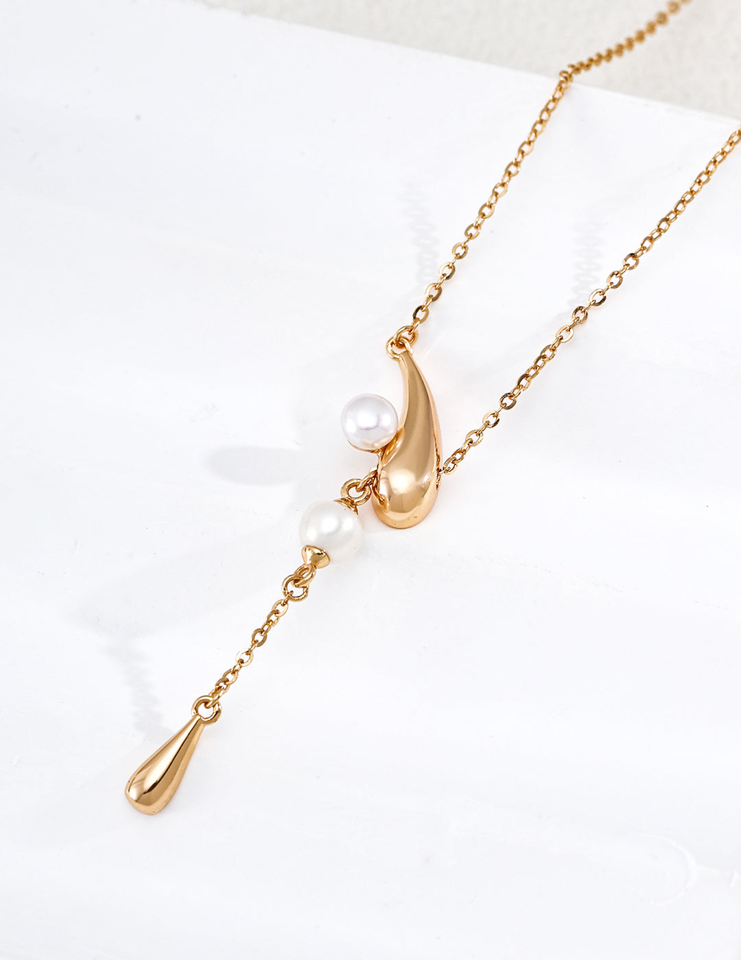 Pearl Droplet Lariat Necklace