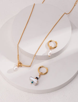 Natural Pearl Necklace and Earrings Set