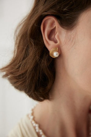Pearl Earrings (Stud)