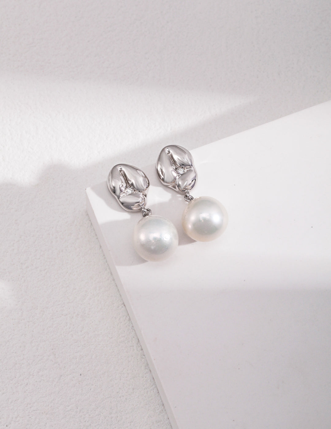 Baroque Pearl Drop Earrings
